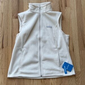 Columbia Cream Fleece Outerwear